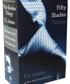 Fifty Shades Trilogy: Fifty Shades of Grey, Fifty Shades Darker, Fifty Shades Freed 3-Volume Boxed Set Fashion